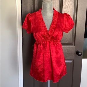 Red blouse by 3 pink hearts size med